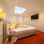 Haus Stefanie Гостевой дом