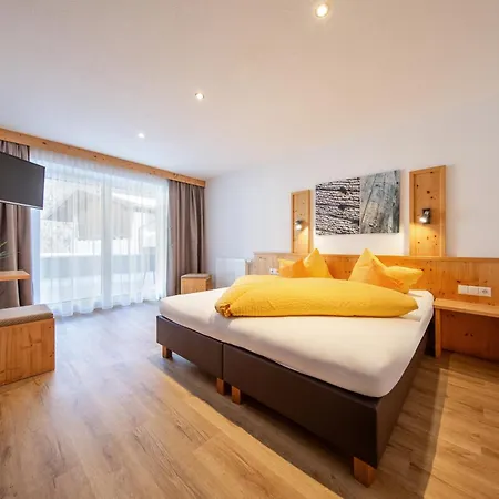 Haus Stefanie 3* Sölden