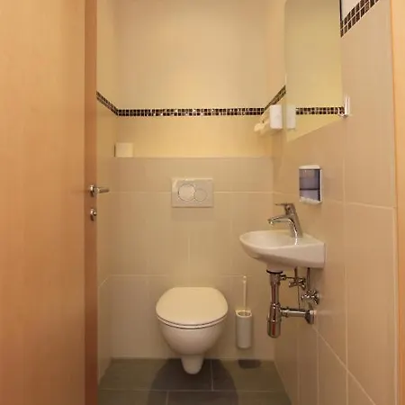 Гостьовий будинок Haus Stefanie 3*