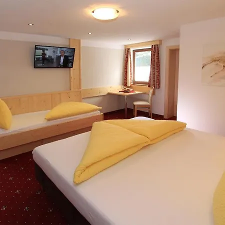 Haus Stefanie 3* Зельден