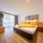 Haus Stefanie 3* Sölden