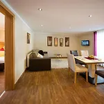 Haus Stefanie 3* Sölden